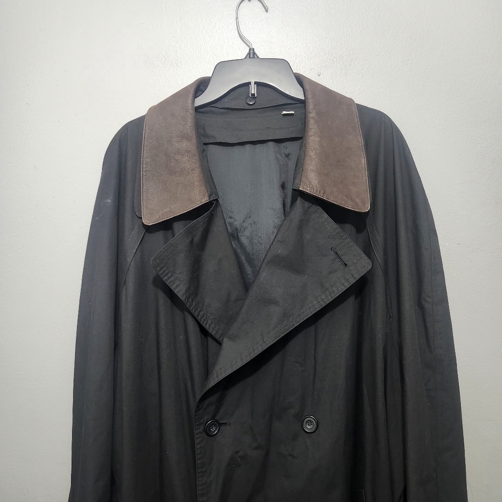 London Fog Men's Black Trench Coat with Brown Collar Size 50 - Picture 2 of 13
